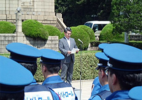 警視庁生活安全部長、東京都青少年・治安対策本部長の祝辞