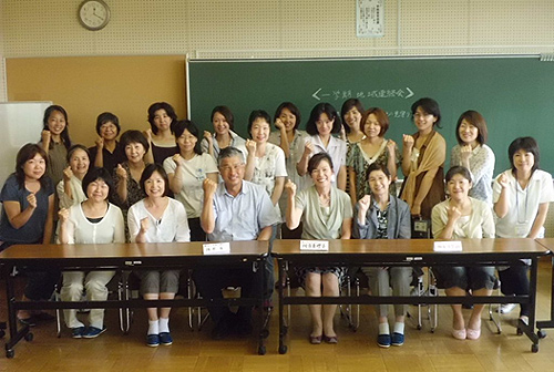 平成２３年７月６日（水）、西東京市立碧山小学校において、碧山地区育成会主催の「地域連絡会」が開催されました。